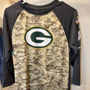 Men’s Small Green Bay Packers military edition 3/4 sleeve shirt